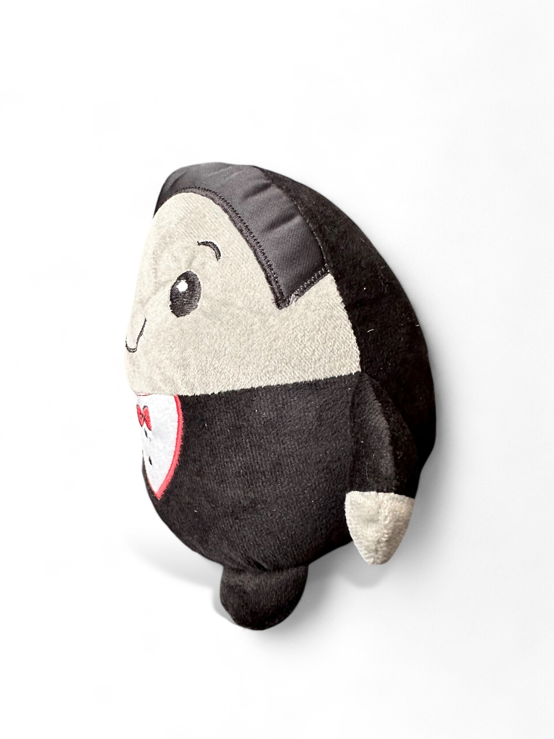 Drácula de peluche 20 cm