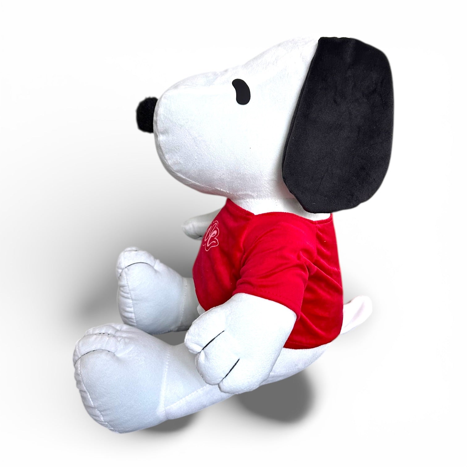 Snoopy con playera de peluche mediano 35 cm L3-S/C