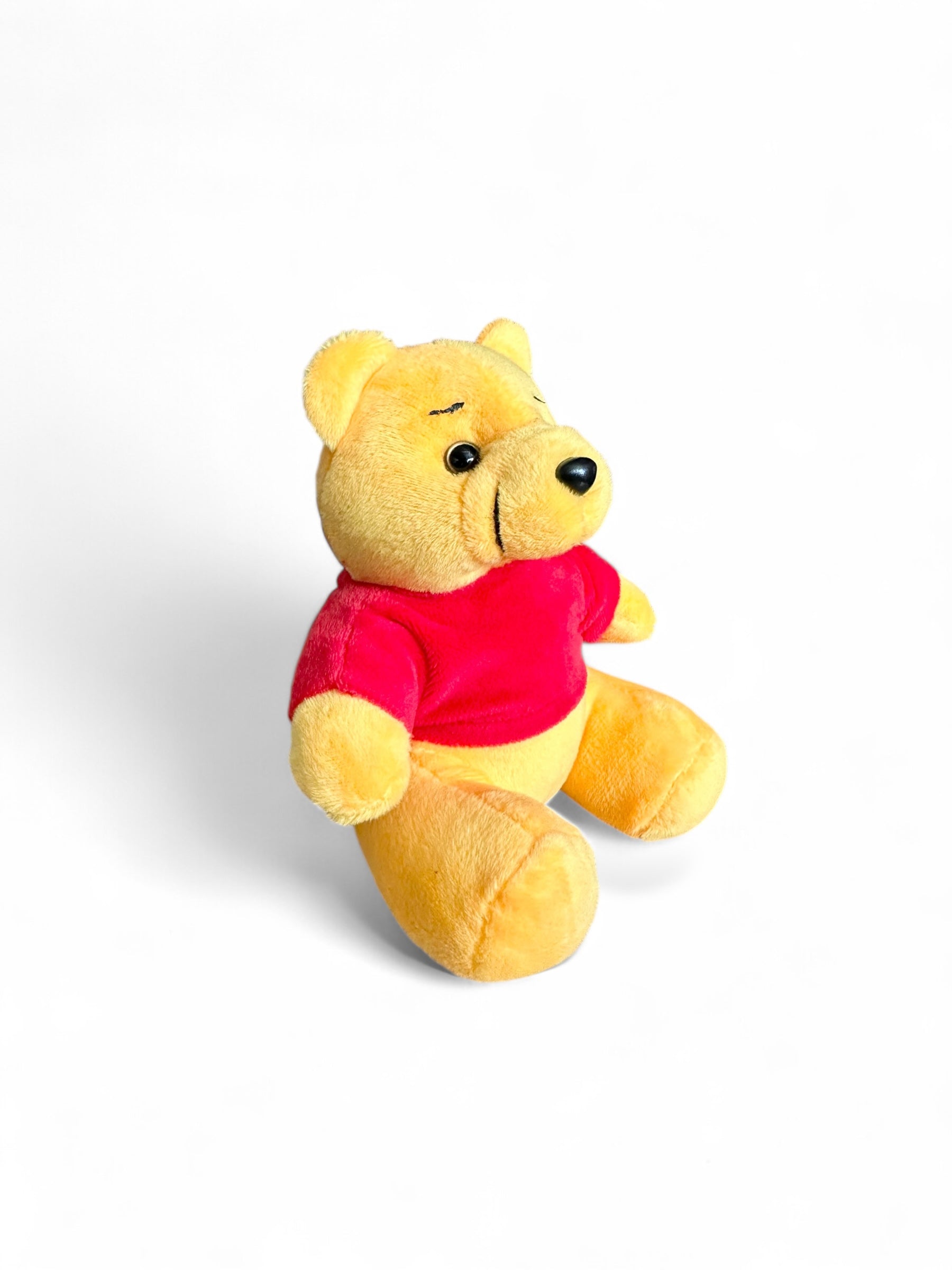 Winnie Pooh de peluche 15 cm