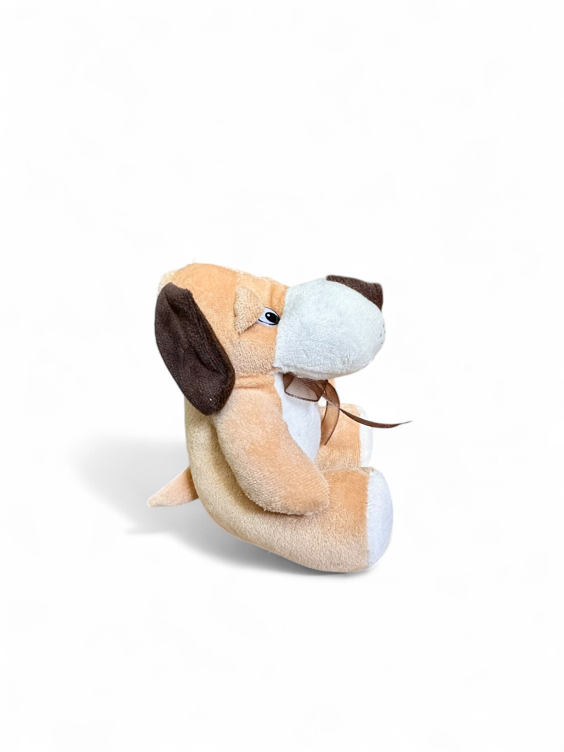 Perro Trompudo de peluche 15 cm