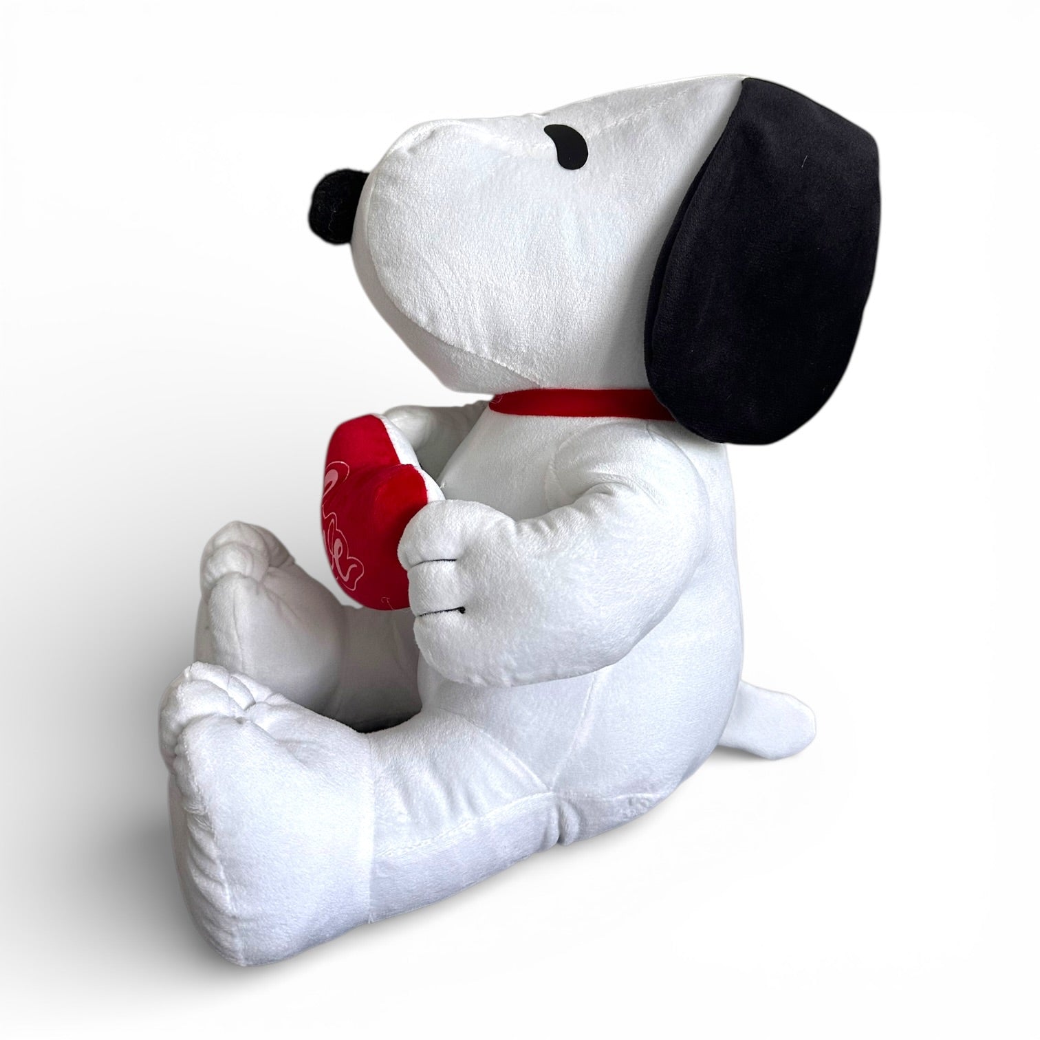 Snoopy con corazón de peluche mediano 35 cm L3-S/C
